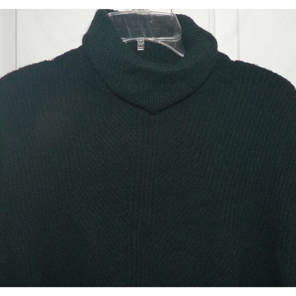 Sweet Romeo Abstract Rib Hi-Low Turtleneck Tunic Sweater in Dark Teal Small $58 - Picture 3 of 4